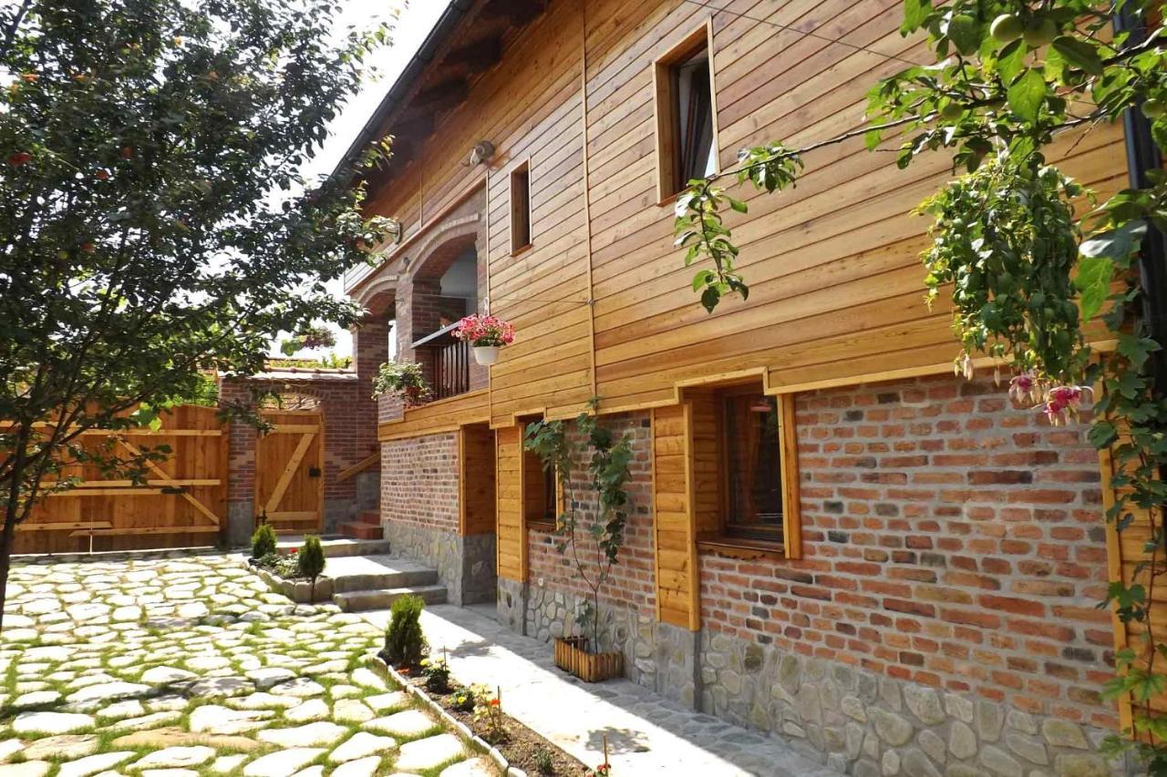 Casa Zollo Apartment Sălişte Екстериор снимка