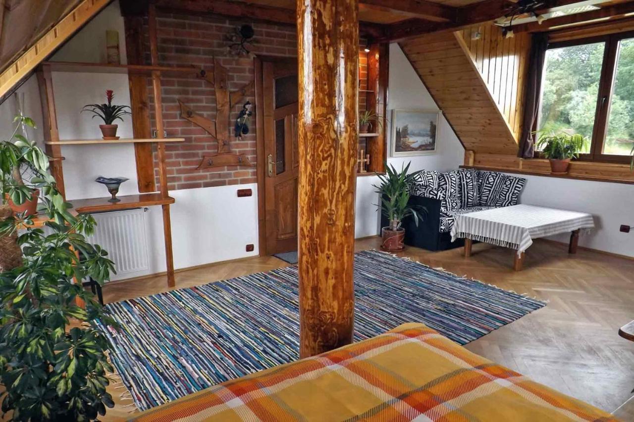 Casa Zollo Apartment Sălişte Екстериор снимка