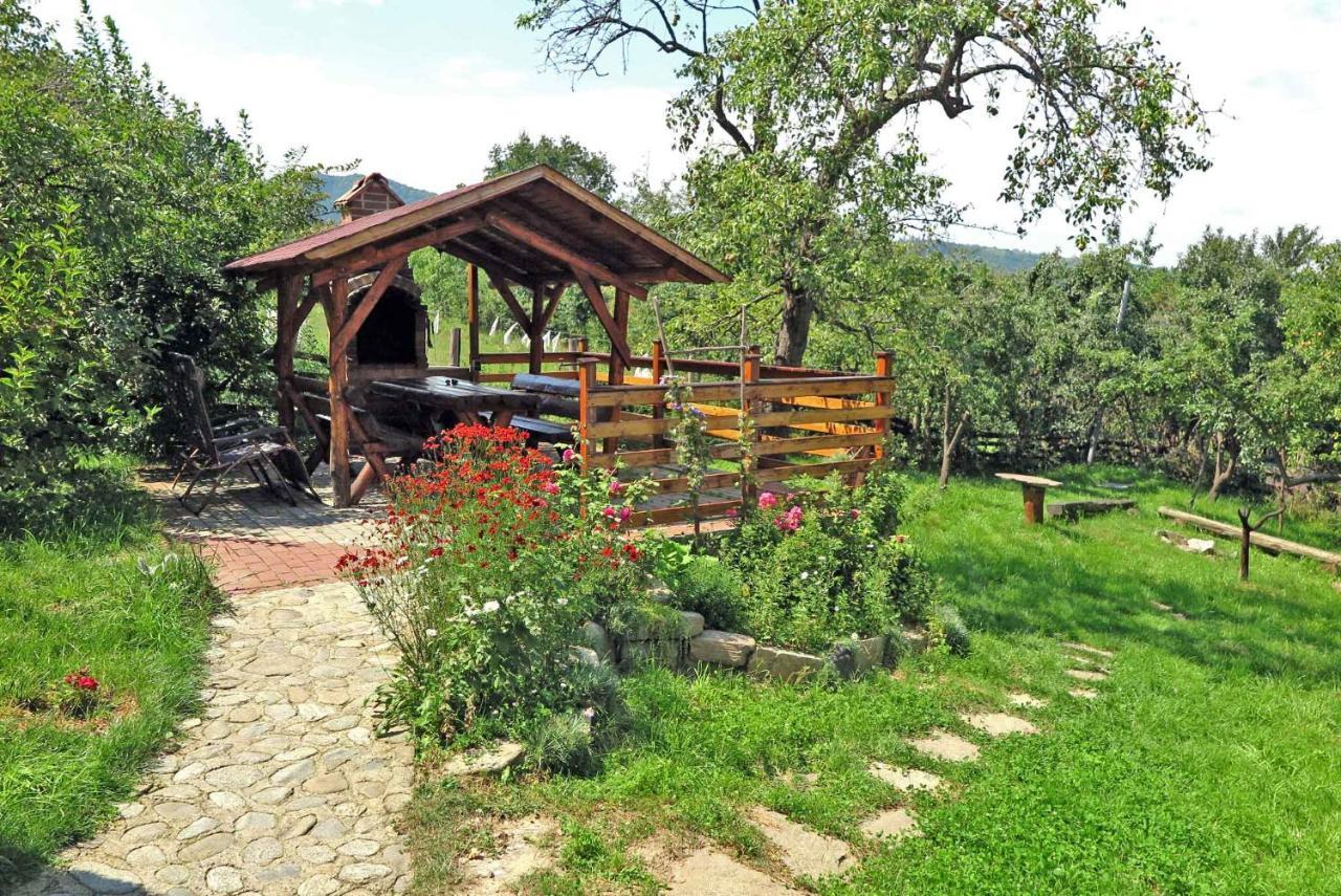 Casa Zollo Apartment Sălişte Екстериор снимка