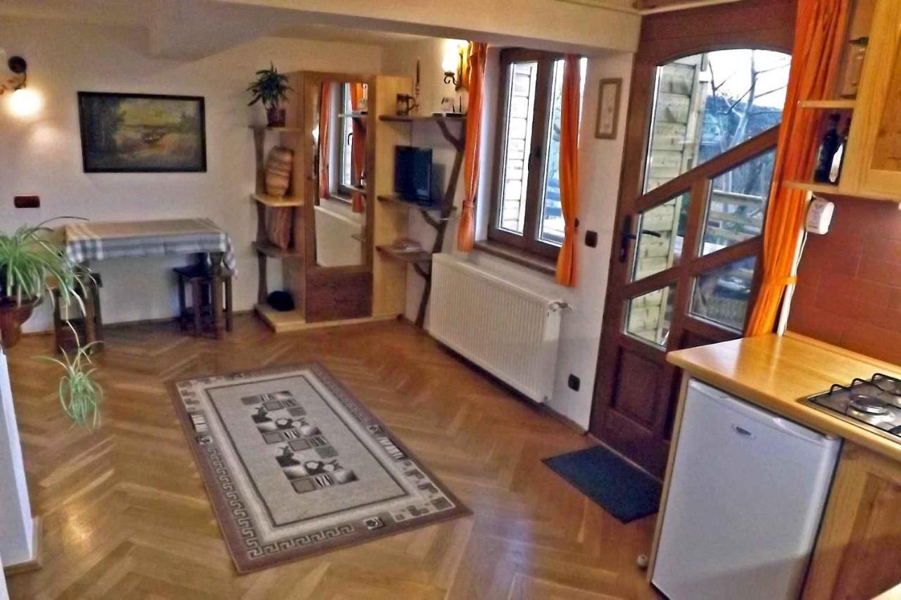Casa Zollo Apartment Sălişte Екстериор снимка