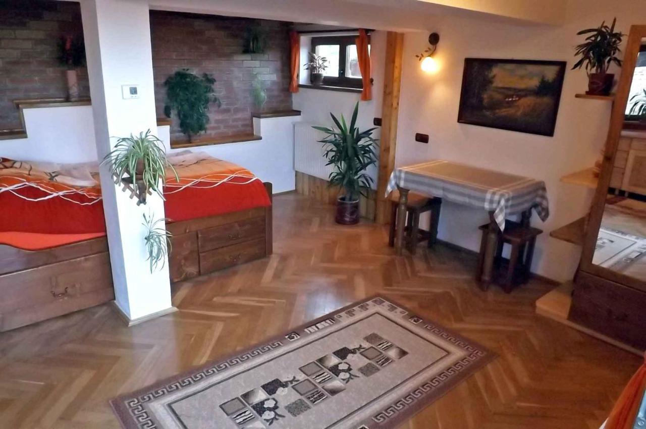 Casa Zollo Apartment Sălişte Екстериор снимка